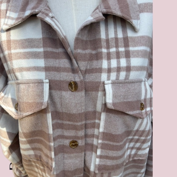 Banana Republic Plaid Shirt Coat Style Steel Neutral Plaid - Medium Petite, EUC - Picture 6 of 11